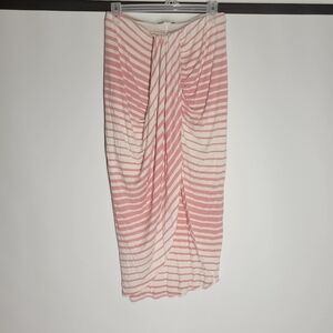 Hot Gal White and Pink Midi Pencil Skirt with Ruched Style